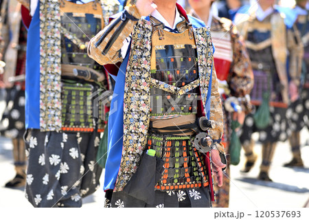 関東・小田原北条五代祭り(北條五代祭り)・戦国時代を再現した武者行列の鎧・神奈川県小田原市(1) 関東・小田原北条五代祭り(北條五代祭り)・戦国時代を再現した武者行列の鎧・神奈川県小田原市(1) 120537693