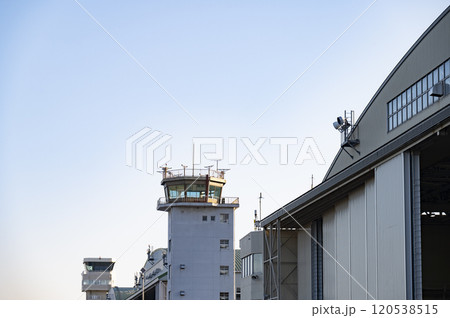 入間基地管制塔 入間基地管制塔 120538515