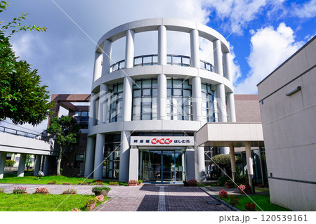 「時遊館COCCOはしむれ」こと 指宿市考古博物館(鹿児島県指宿市) 「時遊館COCCOはしむれ」こと 指宿市考古博物館(鹿児島県指宿市) 120539161