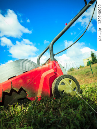 Old lawn mower 120540090