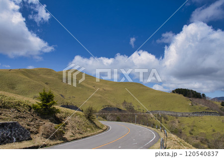 【長野県】ビーナスラインと三峰山 120540837