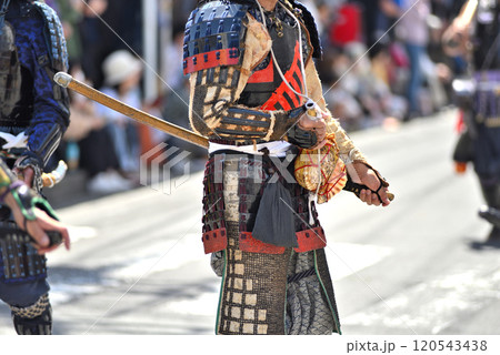 関東・小田原北条五代祭り(北條五代祭り)・戦国時代の武者行列、ホラ貝の武士・神奈川県小田原市(2) 120543438