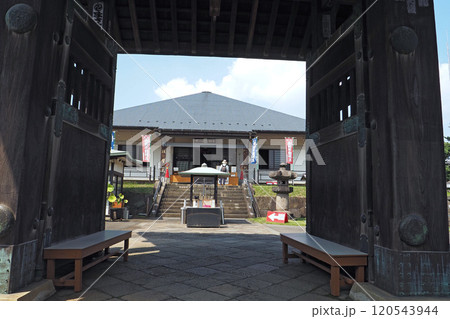 狭山不動尊の本堂【埼玉県所沢市】 120543944