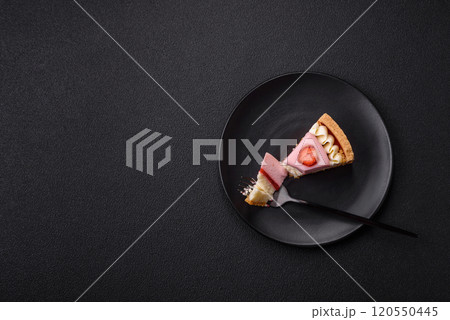 Sweet cheesecake with mascarpone or Philadelphia cheese, jelly and strawberries 120550445