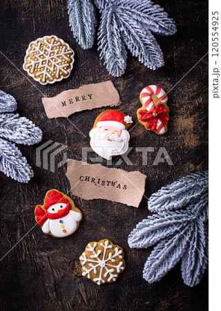 Christmas homemade gingerbread cookies with icing Christmas homemade gingerbread cookies with icing 120554925