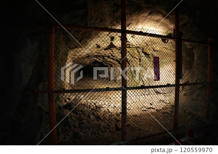 241016松代大本営地下壕004 241016松代大本営地下壕004 120559970