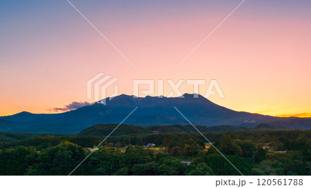 夕暮れの御嶽山 夕暮れの御嶽山 120561788