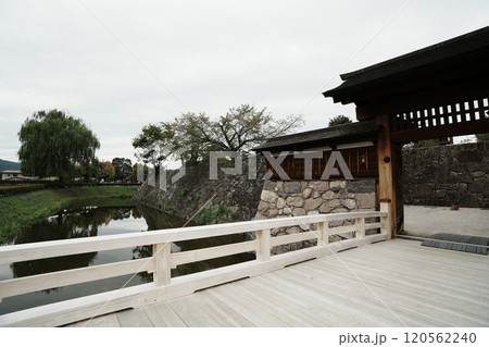 241016松代城跡 120562240