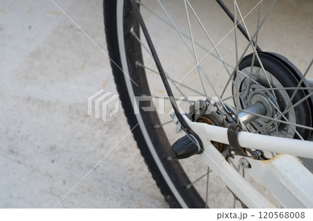 子供用自転車の後ろタイヤ 子供用自転車の後ろタイヤ 120568008