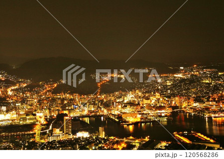 長崎県　長崎の夜景 120568286