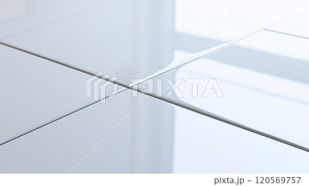 白いタイルの床 白いタイルの床 120569757