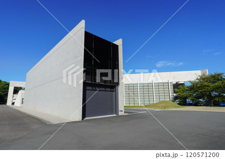 高原ミュージアムこと四国中央市歴史考古博物館(四国中央市川之江町) 高原ミュージアムこと四国中央市歴史考古博物館(四国中央市川之江町) 120571200