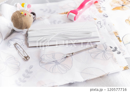 アームカバー作りの材料 120577716