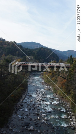 富山地鉄 秋の1枚 富山地鉄 秋の1枚 120577747
