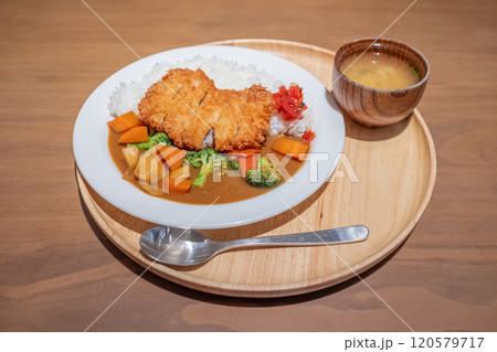 カレーライス ライスカレー 日本食 120579717