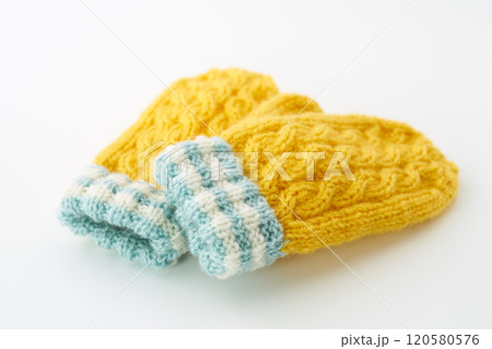 編みもののイメージ 　手袋 120580576