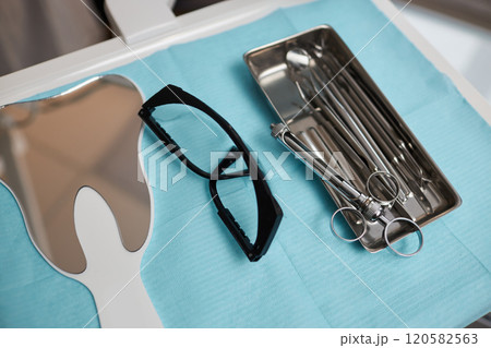 Preparing Dental Tools on a Clean Surface 120582563