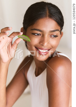 Natural Beauty Smiling Woman Holding Aloe Vera Skincare Concept 120584079