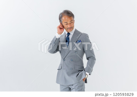 ビジネスマン ポートレート おしゃれ ビジネスマン ポートレート おしゃれ 120593829