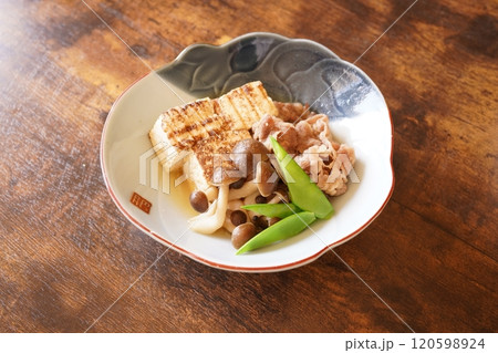 国産豚切り落とし 肉豆腐 国産豚切り落とし 肉豆腐 120598924