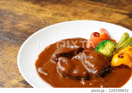 牛肉タンシチュー 牛肉タンシチュー 120599652