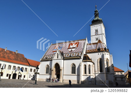 世界遺産に登録されている街並み 120599882