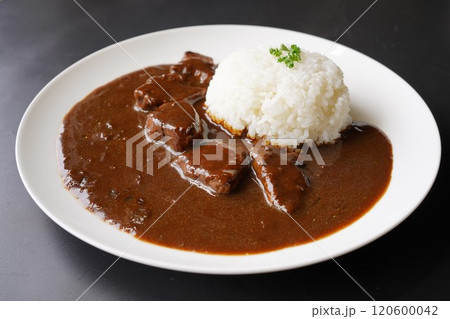 牛肉ヘレ サイコロステーキ カレー 牛肉ヘレ サイコロステーキ カレー 120600042