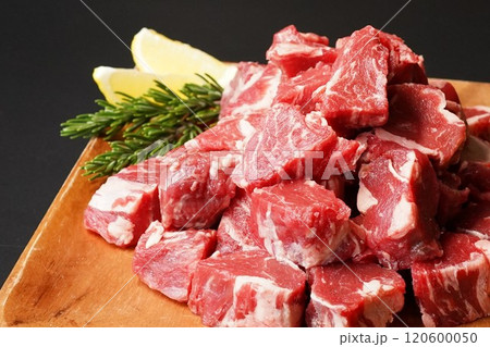 牛肉ヘレ サイコロステーキ 牛肉ヘレ サイコロステーキ 120600050