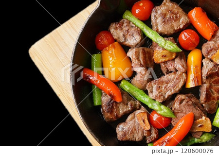 牛肉ヘレ　サイコロステーキ	 120600076