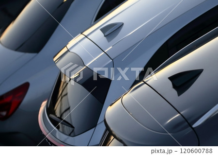 並んだ乗用車 イメージ 並んだ乗用車 イメージ 120600788