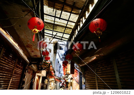 九份の街並み(台湾・新北市瑞芳区) 九份の街並み(台湾・新北市瑞芳区) 120601022