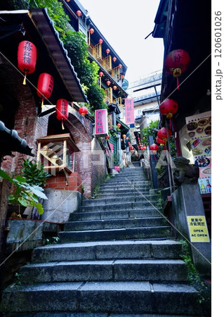 九份の街並み(台湾・新北市瑞芳区) 九份の街並み(台湾・新北市瑞芳区) 120601026