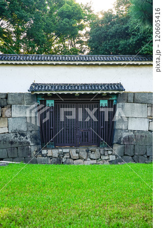二条城　西大手門（京都府京都市） 120605416