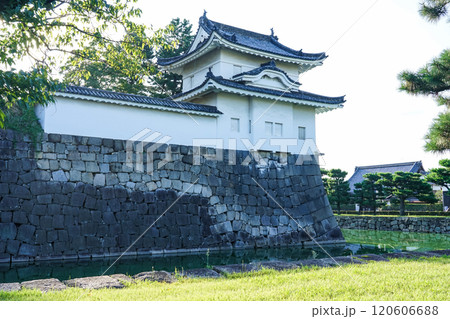 二条城の櫓 西南隅櫓(京都府京都市) 二条城の櫓 西南隅櫓(京都府京都市) 120606688