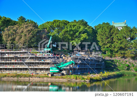 《愛知県》石垣積み直し工事中の名古屋城 120607191