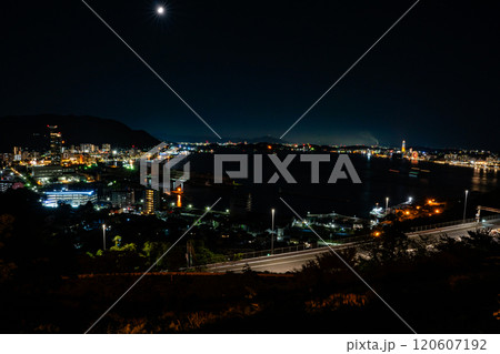 和布刈第2展望台から見る関門海峡の夜景（北九州市） 120607192