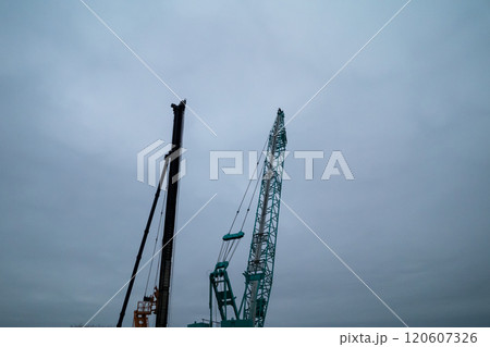 建設機械 120607326