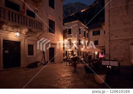 Town square in old town of Kotor, Montenegro 120610189
