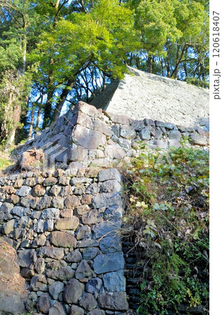 宇和島城 式部丸跡の石垣 120618407