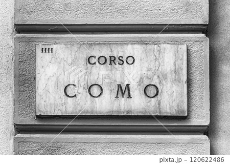 Street sign for Corso Como, iconic street in Milan, Italy 120622486
