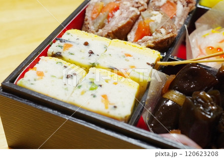 おせち料理 120623208