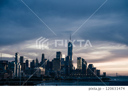 Manhattan, New York, USA - Sep, 2th 2022 Manhattan from Little Island Park at sunset. Manhattan, New York, USA - Sep, 2th 2022 Manhattan from Little Island Park at sunset. 120631474