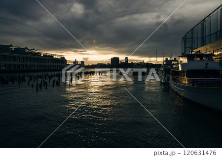 Manhattan, New York, USA - Sep, 2th 2022 Manhattan from Little Island Park at sunset. 120631476