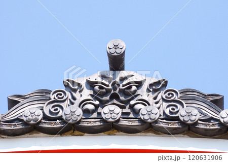 なごや七福神めぐり　大須観音　本堂の鬼瓦 120631906