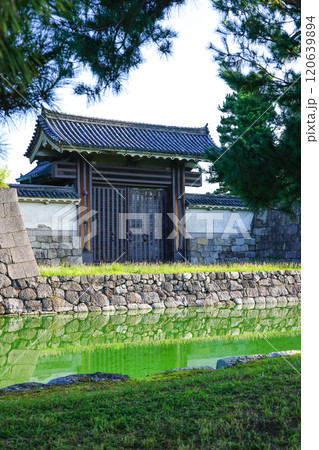 二条城　南門（京都府京都市） 120639894