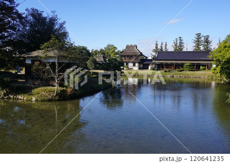 岡山県津山市にある回遊式日本庭園「衆楽園」 岡山県津山市にある回遊式日本庭園「衆楽園」 120641235