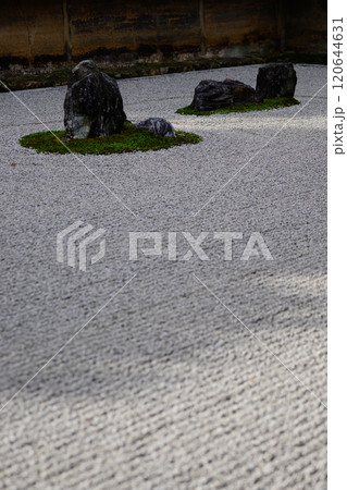 龍安寺の石庭 龍安寺の石庭 120644631