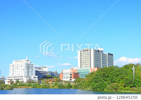 愛知県長久手市、愛知医科大学病院の風景 愛知県長久手市、愛知医科大学病院の風景 120645250