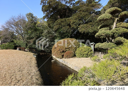 岡山、後楽園の景色 曲水 岡山、後楽園の景色 曲水 120645648