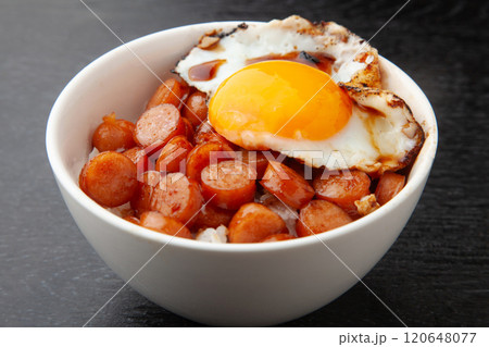 ウインナー丼 120648077